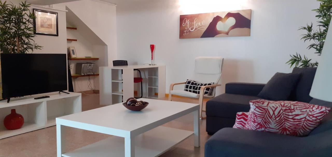 Lovely New House - Guests Apartments โอลเญา ภายนอก รูปภาพ