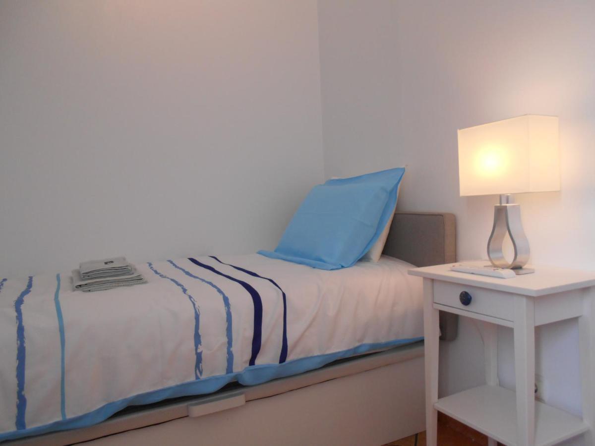 Lovely New House - Guests Apartments โอลเญา ภายนอก รูปภาพ