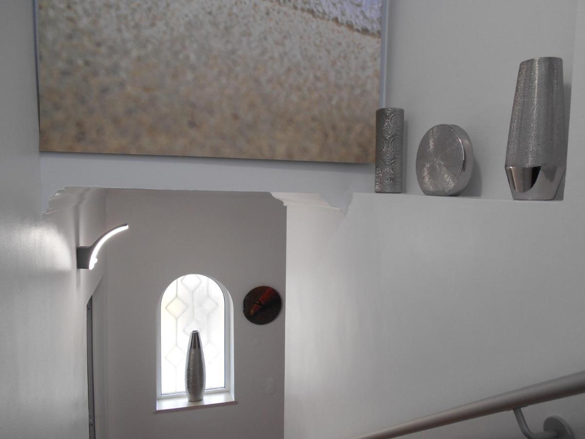 Lovely New House - Guests Apartments โอลเญา ภายนอก รูปภาพ